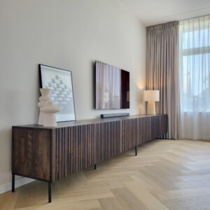 De sfeer van verlichting in een modern interieur