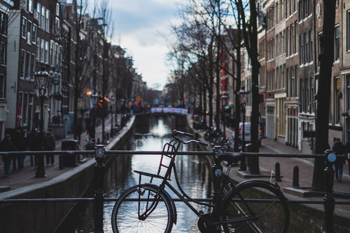 Een unieke blik in Huis Quinty Misiedjan | Quinsding